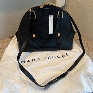 NWT MARC JACOBS black handbag with strap
